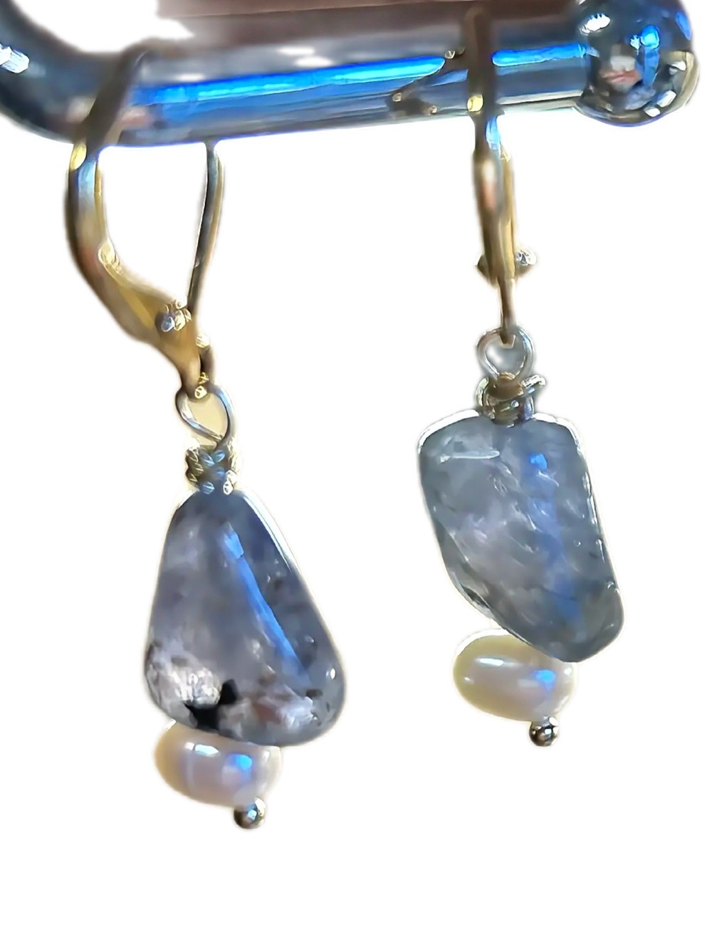 Handcrafted 14K Gold Genuine Iolite Pearl Leverback Earrings OS